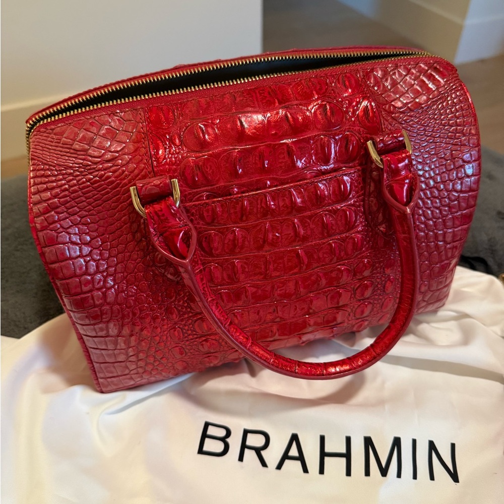 NEW Brahmin Red Croc-Embossed Leather Purse - Picture 4 of 4